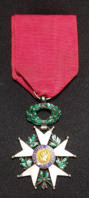 O2A* (REF505) BEAUTIFUL Military Medal Legion of Honor 3/4 SIZE French ...