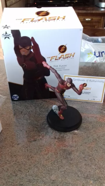 The Flash animated collection statue - Icon Heroes Limited Edition (1000 pezzi)