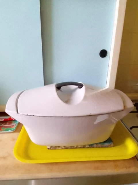 Cocotte Le Creuset Vintage – Design Raymond Loewy, Années 50, Fonte