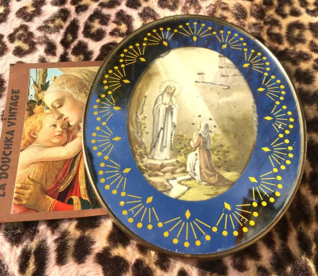 FRENCH 1920s RELIGIOUS OVAL WALL BRASS MIRROR FRAME ~ LOURDES MARIAN APPARITION