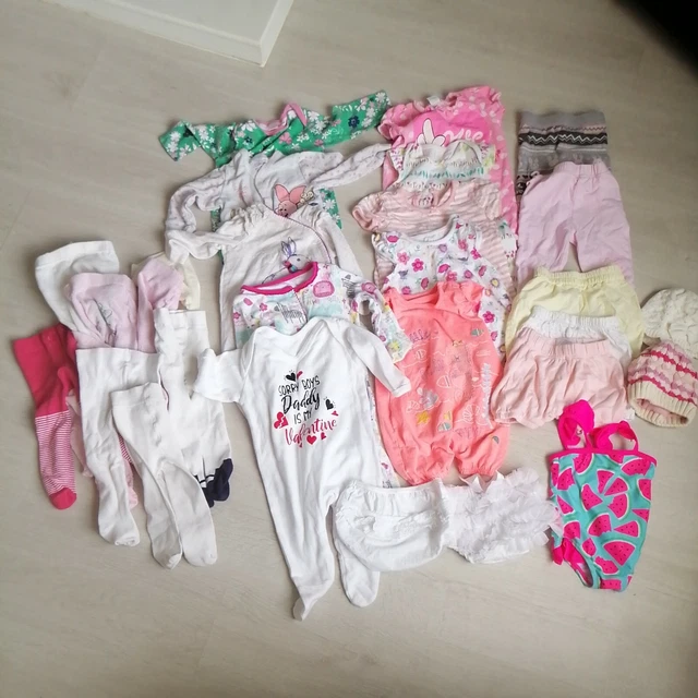 Grande pacchetto vestiti bambina età 3/6 mesi