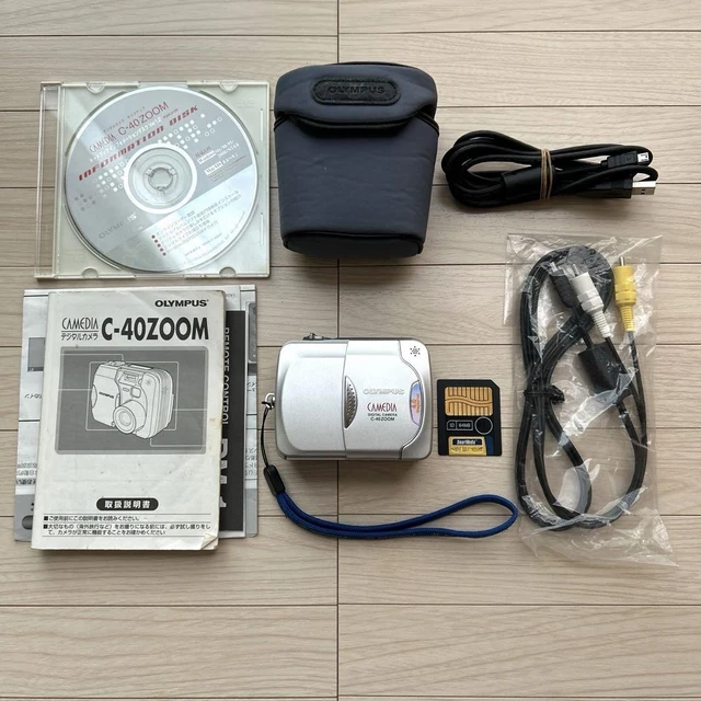 OLYMPUS CAMEDIA C40 Zoom Digital Camera 64MB Card Soft Case