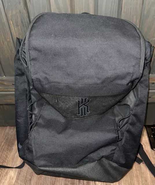 Kyrie irving backpack black and gold discount
