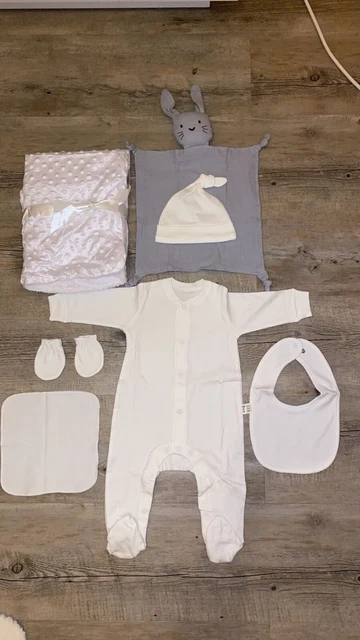 Coffret cadeau naissance bébé texte et couleur de texte de votre choix