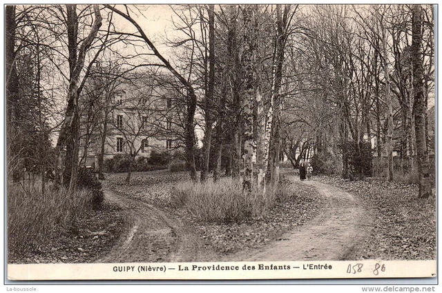58 GUIPY - la providence des enfants - l'entree.