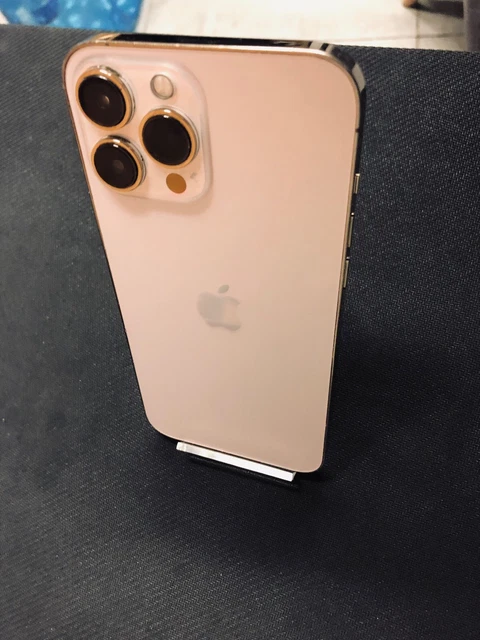 Apple iPhone 13 Pro MAX 256GB ゴールド本体（iPhone 13 Pro