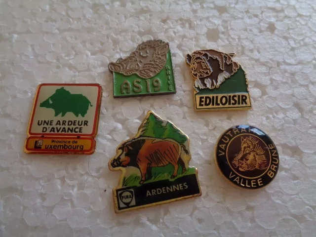 Job lot of 5 Wld Boar metal lapel pins