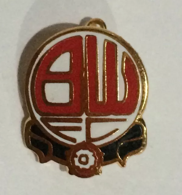 VINTAGE BWFC BOLTON WANDERERS FC ENAMEL PIN BADGE EARLY 1990's