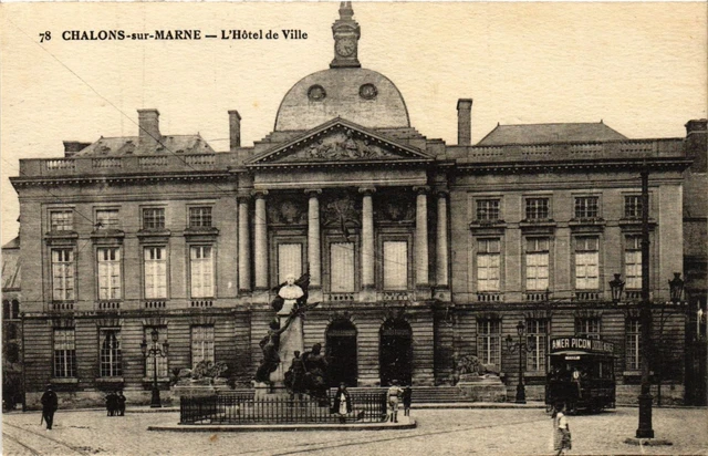 CPA CHALONS-sur-MARNE - L'Hotel de Ville (742857)