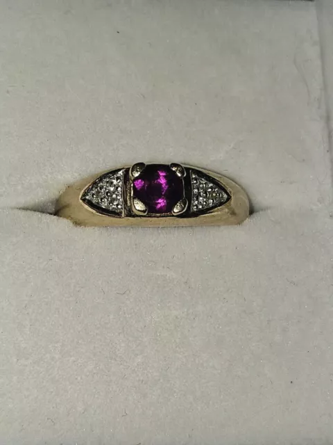 9ct 375 Gold Amethyst With Diamonds Ring Size O