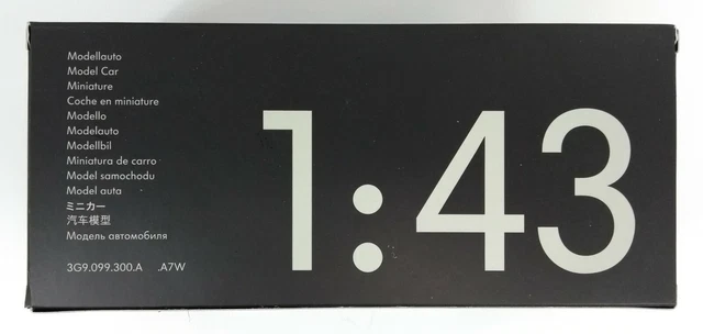 Genuine Vw Passat B8 Estate Reflex Metallic Silver 1:43 Scale Diecast Model Car 3