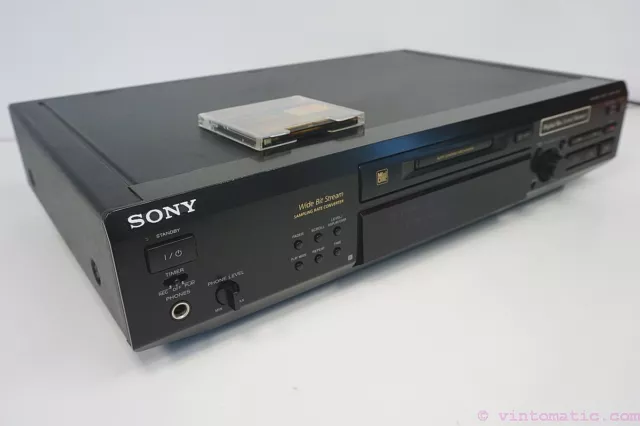 Sony MDS-JE520 Minidisc Deck MD Player Recorder- w Blank Minidisc - No Remote