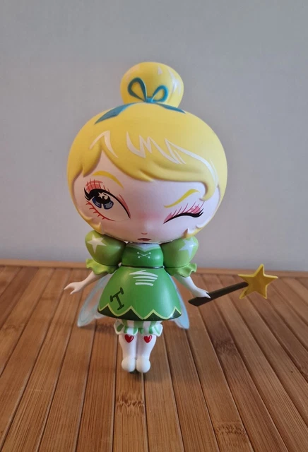 Snowglobe Fée Clochette Disney Showcase