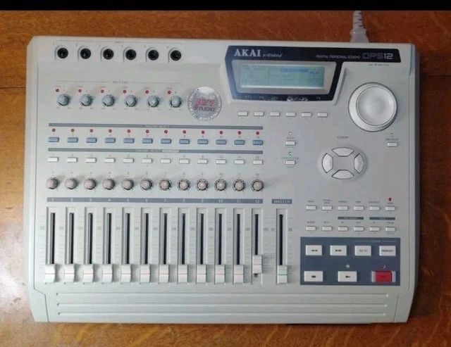 AKAI Professional DPS12i デジタル MTR レコーダー AKAI Professional DPS12i Digital Personal Studio MTR
