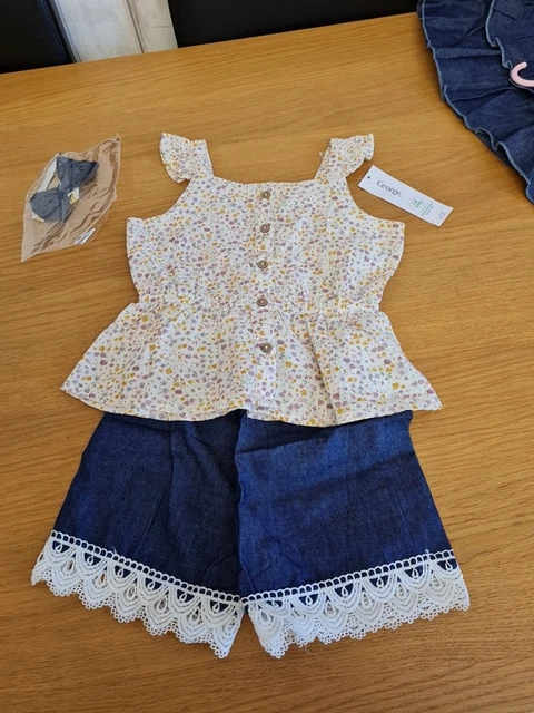 Bundle of lovely girl's clothes, age 2-3/3-4 yrs 37 Items & bundle of hair clips 4