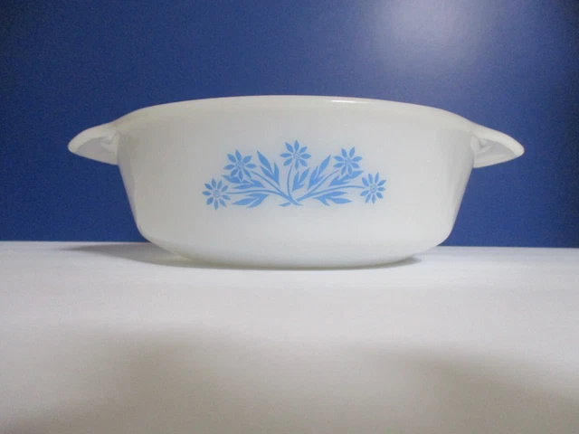 Vintage Anchor Hocking Fire King Milk Glass Cornflower 1 Qt Casserole Dish #436