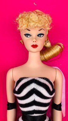 BARBIE COLLECTOR SILKSTONE Fashion Model 75th Anniversary Swimsuit Doll
