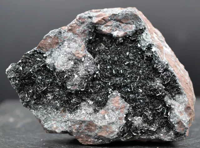 Hématite - 269 grammes - Stahlberg Mt., Rimbach-près-Masevaux, Alsace, France