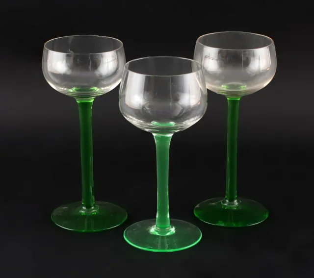 https://www.picclickimg.com/kdAAAOSwdaVeyo7l/9135067-Set-3-Wine-Glasses-Rummer-Art-Nouveau.webp