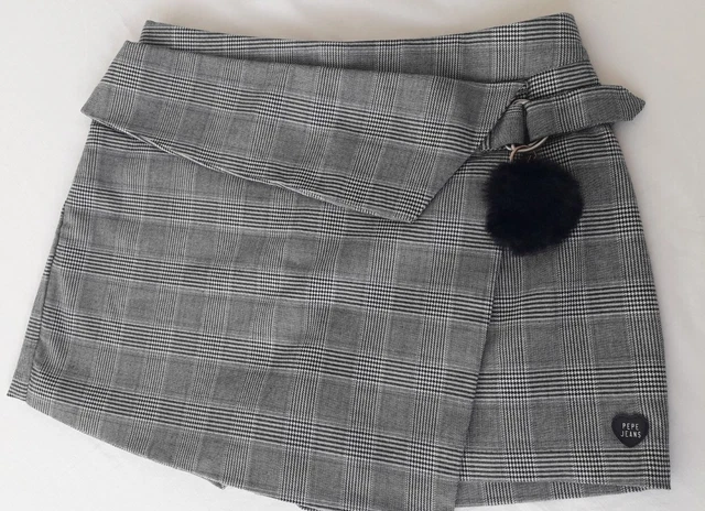 Gonna pantaloni corti Pepe taglia 152 come nuova
