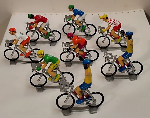 Avejjbaey 6/12 pièces modèles de Figurines de Cyclisme Miniatures Petits modèles de Cyclistes en Plastique Jouet pour la décoration de la Maison et Les affichages de modèles, Affichage de bâtiment