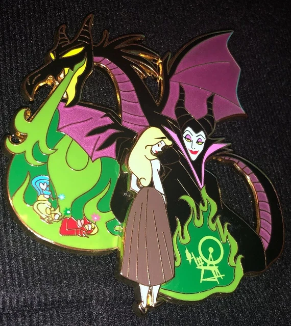 DISNEY SLEEPING BEAUTY Yoyo/ Bunny Fantasy Pin LE50 Mali Aurora 75.00