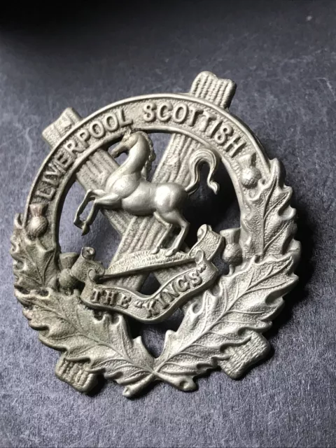 Liverpool Scottish-The Kings-Original British Army Cap Badge WW1 2