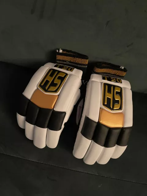 Cricket Batting Gloves. (RH) & (LH) Adult Size.