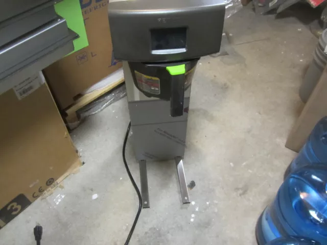 Fetco TBS-2121 SINGLE 3.5 Gallon Iced Tea Brewer - 120V