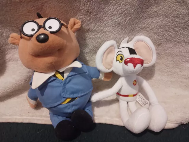 Danger Mouse And Penfold Soft Toy Plush Bundle