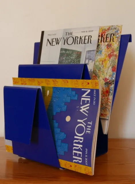 Designer magazine rack, metal blue, floor mounting