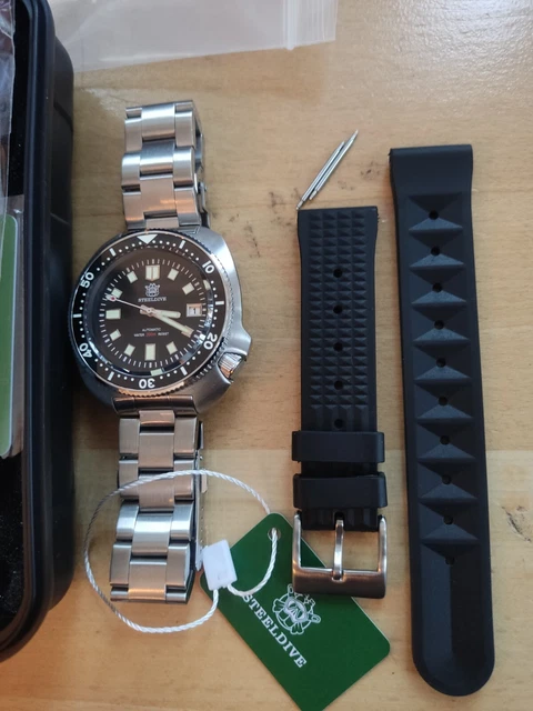 Steeldive Captain Willard Tauch Uhr