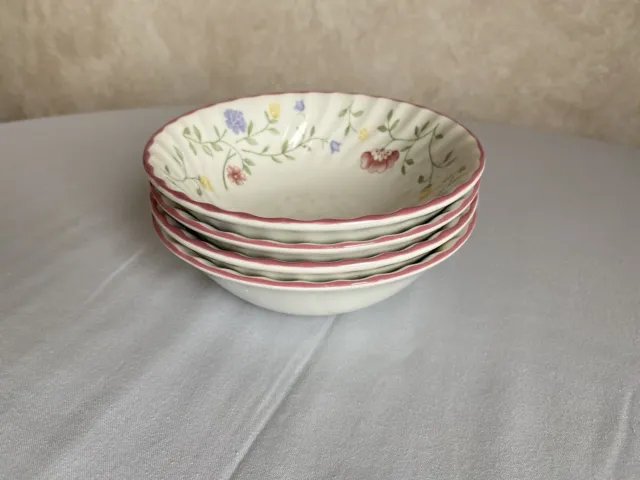 Johnson Brothers Summer Chintz Soup or Cereal Bowls x 4