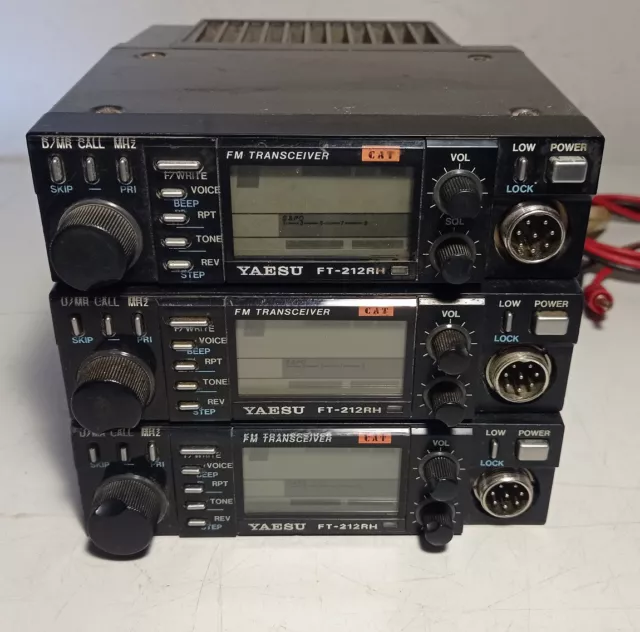 Yaesu FT-212RH Radio Veicolare Mono Banda VHF 144 MHz 45W 3 Pezzi Disponibili