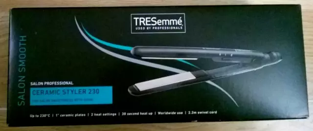 TRESemme 2089TU Salon Professional Ceramic Styler 230 Hair Straightener