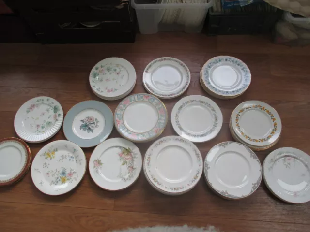 Fine Selection Of 9" And 10.5" Mismatch Dinner Plates All At £3 Each