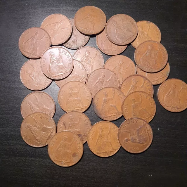10 QUEEN ELIZABETH II One Penny Coins Joblot