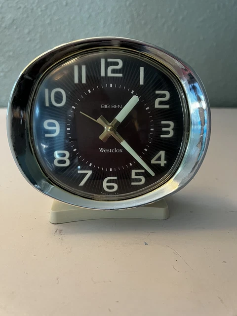 VINTAGE Westclox BIG BEN Wind Up Alarm, GLOW IN THE DARK NUMBERS AND HANDS WORKS