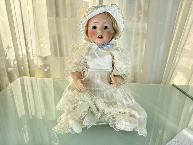Poupée D'artiste Collection 63 Cm Tête Porcelaine état Correct Voir Photos