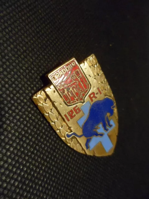 Pucelle Militaire insigne médaille 126ème RI régiment infanterie ORADOUR