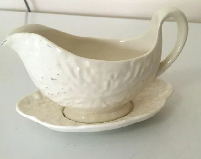 LANDCASTER SANDLAND HANLEY ENGLAND 5.75" cream porcelain SAUCE GRAVY BOAT SAUCER