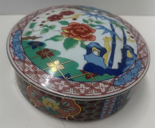 Vintage Imari Ware Japan Hand Painted Porcelain Round Lidded Trinket Dish Box