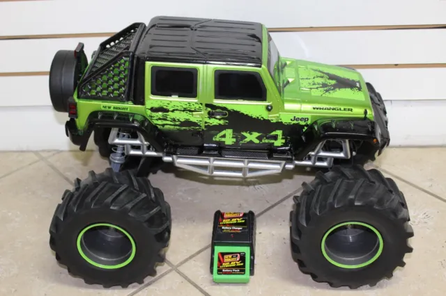 New Bright Jeep Wrangler 1:8 Crawler Body Green for custom 4x4 Rock Climber RC
