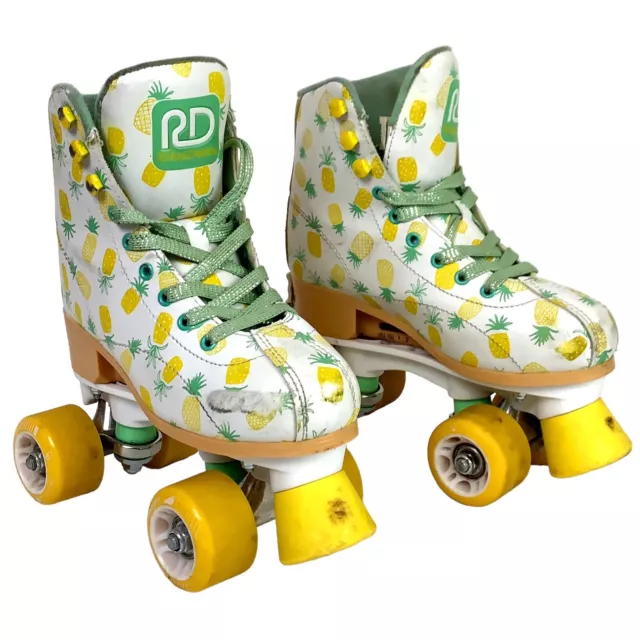 Roller Derby Candi Girl Lucy Adjustable Roller Skates sz 12-2 White & Pineapples