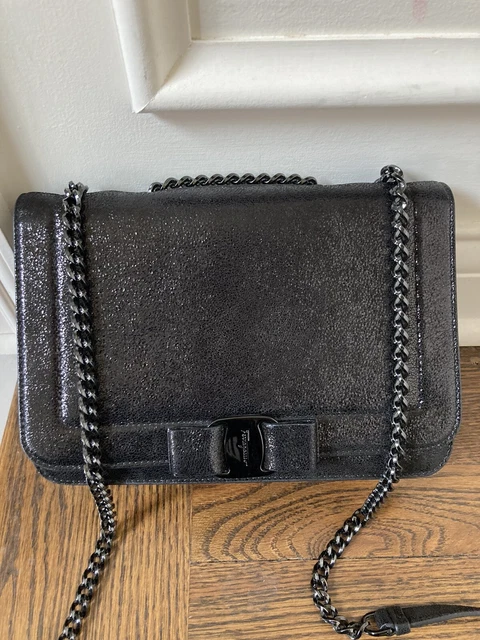 salvatore ferragamo viva bow black bow cars medium bag crossbody flap