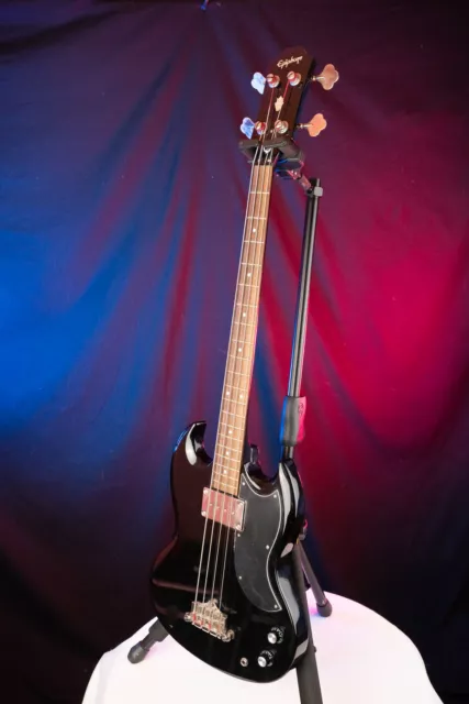 E-Bass Epiphone EB-0 shortscale in Schwarz (SG Form)