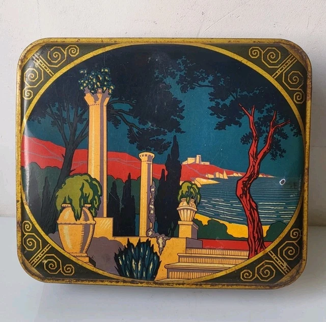 ANCIENNE BOITE DÉCOR femme année 1930 avec bracelets, colombes, fleurs