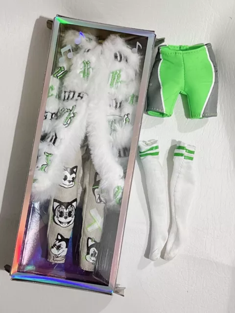 Shadow High Rainbow High Doll Harley Limestone Original outfit - New in box