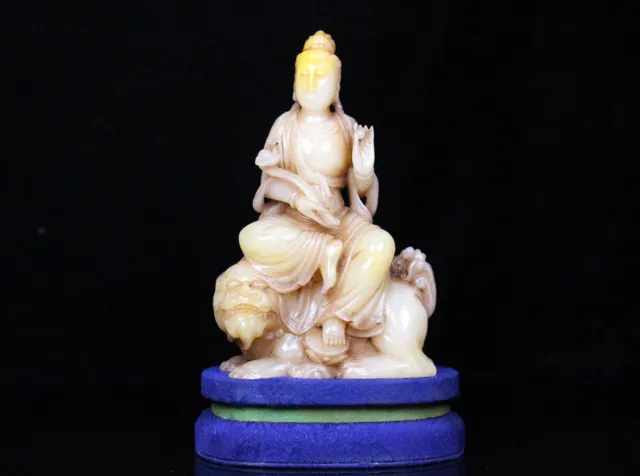 Chinese Exquisite Handmade Guanyin Carving Shoushan Stone Statue