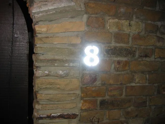 5 RUSTY METAL HOUSE DOOR WALL NUMBERS SIGNS PLAQUE SIGN RUSTIC INDUSTRIAL  RETRO